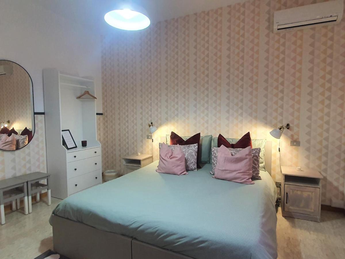 Villa Rosa - Sperlonga Vertice Rooms Εξωτερικό φωτογραφία